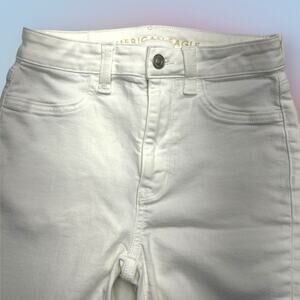 AMERICAN EAGLE Women’s 0 Short White SUPER HI-RISE JEGGINGS
